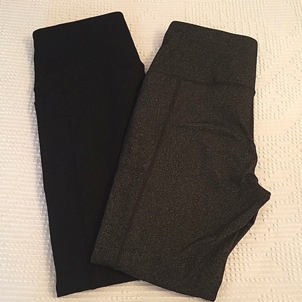 2 pair Skechers leggings